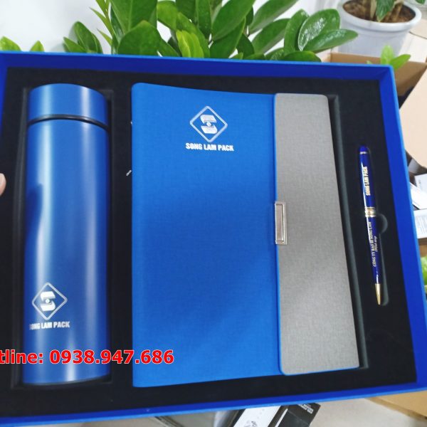 Bộ sổ + bút + bình giữ nhiệt in logo theo yêu cầu cho công ty Sông Lam
